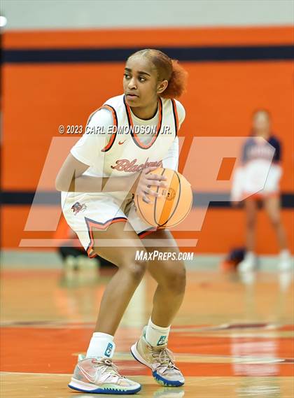 Thumbnail 3 in Oakland @ Blackman (TSSAA 4A District 7 Final) photogallery.