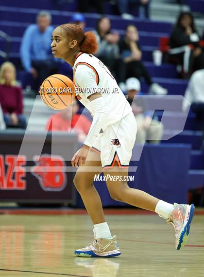 Thumbnail 1 in Oakland @ Blackman (TSSAA 4A District 7 Final) photogallery.