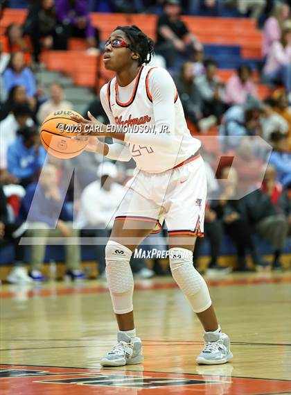 Thumbnail 1 in Oakland @ Blackman (TSSAA 4A District 7 Final) photogallery.
