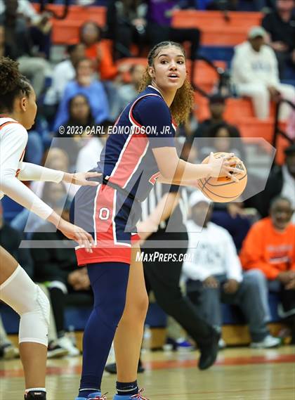 Thumbnail 2 in Oakland @ Blackman (TSSAA 4A District 7 Final) photogallery.