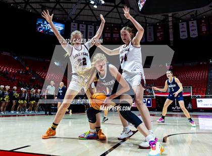 Thumbnail 3 in Lone Peak vs. Corner Canyon (UHSAA 6A Semifinal) photogallery.