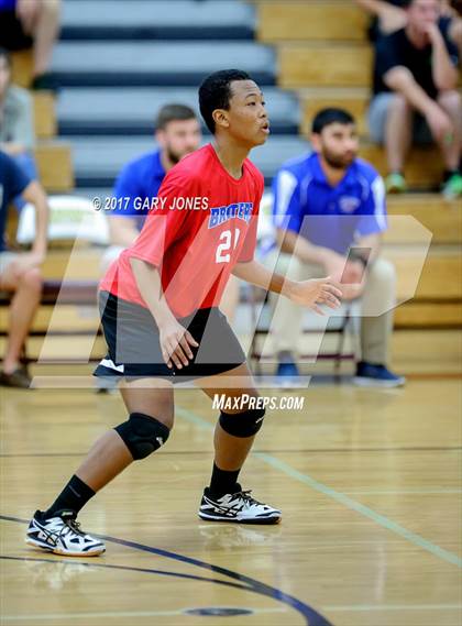 Thumbnail 3 in Golden Sierra vs. Christian Brothers (CIF SJS D3 Final) photogallery.