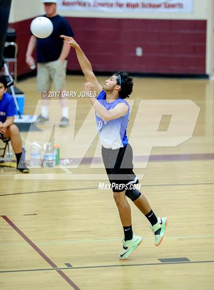 Thumbnail 3 in Golden Sierra vs. Christian Brothers (CIF SJS D3 Final) photogallery.