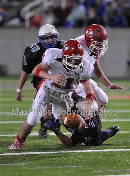 Thumbnail 1 in East Islip vs. North Babylon (Suffolk County Division II Championship) photogallery.