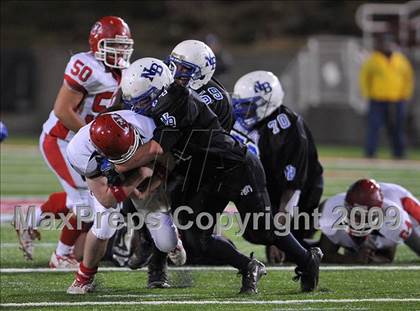 Thumbnail 3 in East Islip vs. North Babylon (Suffolk County Division II Championship) photogallery.