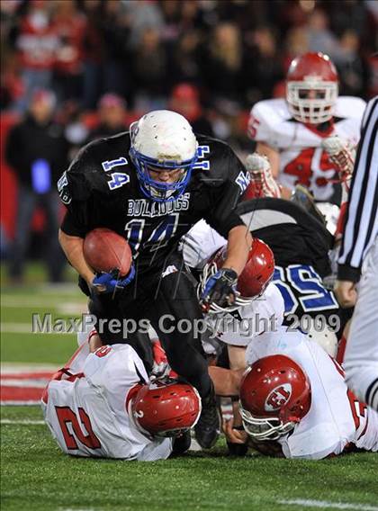 Thumbnail 1 in East Islip vs. North Babylon (Suffolk County Division II Championship) photogallery.