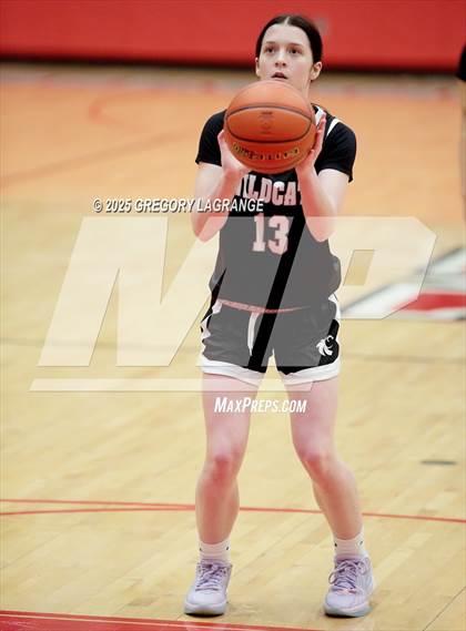Thumbnail 1 in Lamar vs Guyer (UIL 6A Area Playoffs Division 2) photogallery.