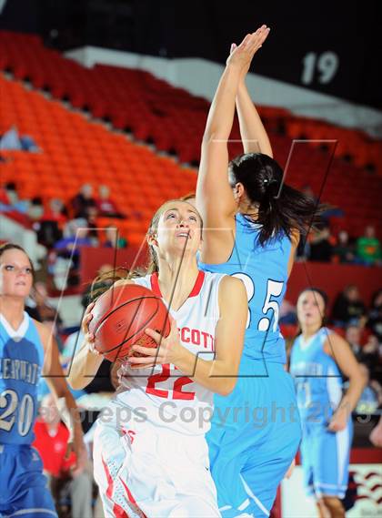 Thumbnail 2 in Fort Scott vs. Clearwater (KSHSAA 4A 1st Round) photogallery.