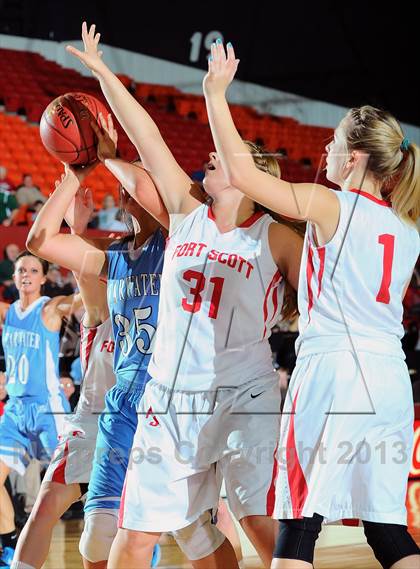 Thumbnail 1 in Fort Scott vs. Clearwater (KSHSAA 4A 1st Round) photogallery.