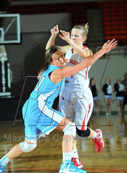 Thumbnail 1 in Fort Scott vs. Clearwater (KSHSAA 4A 1st Round) photogallery.