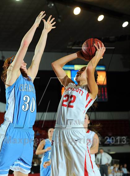 Thumbnail 1 in Fort Scott vs. Clearwater (KSHSAA 4A 1st Round) photogallery.