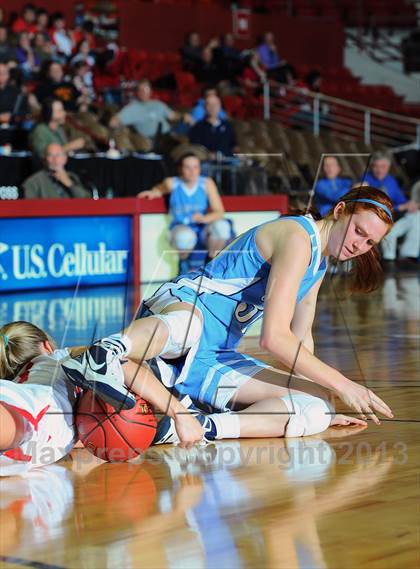 Thumbnail 2 in Fort Scott vs. Clearwater (KSHSAA 4A 1st Round) photogallery.