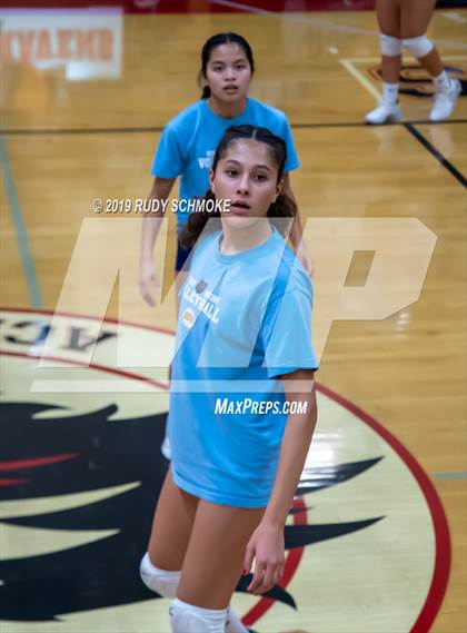 Thumbnail 2 in High Tech CV vs. Holtville (CIF SDS D4 Finals) photogallery.
