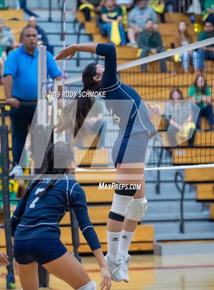 Thumbnail 3 in High Tech CV vs. Holtville (CIF SDS D4 Finals) photogallery.
