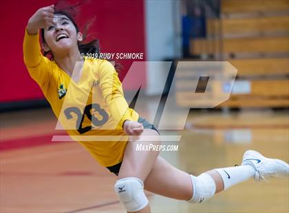 Thumbnail 1 in High Tech CV vs. Holtville (CIF SDS D4 Finals) photogallery.