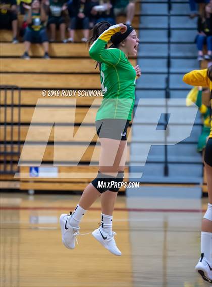 Thumbnail 1 in High Tech CV vs. Holtville (CIF SDS D4 Finals) photogallery.