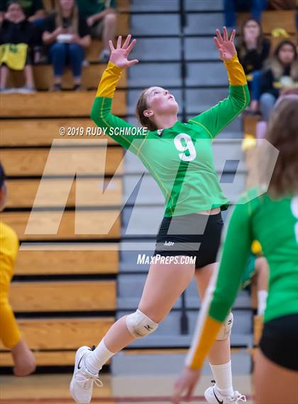 Thumbnail 1 in High Tech CV vs. Holtville (CIF SDS D4 Finals) photogallery.