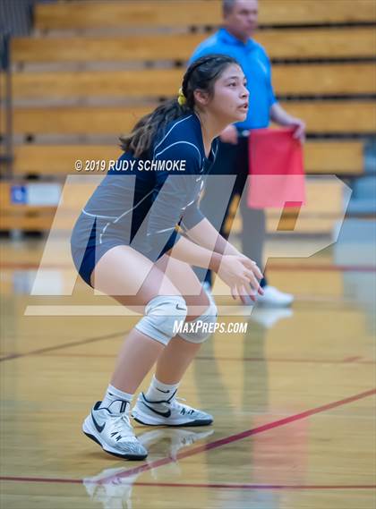 Thumbnail 1 in High Tech CV vs. Holtville (CIF SDS D4 Finals) photogallery.