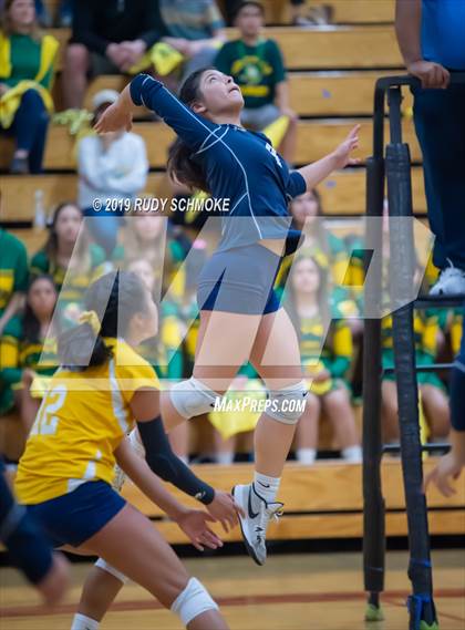Thumbnail 3 in High Tech CV vs. Holtville (CIF SDS D4 Finals) photogallery.