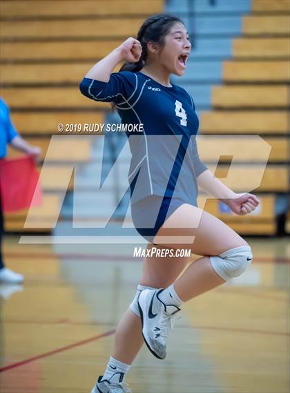 Thumbnail 2 in High Tech CV vs. Holtville (CIF SDS D4 Finals) photogallery.