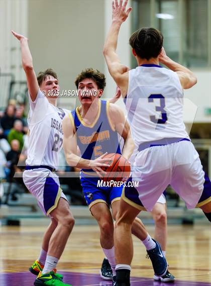 Thumbnail 3 in Stadium @ Issaquah photogallery.