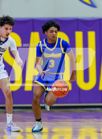 Thumbnail 1 in Stadium @ Issaquah photogallery.