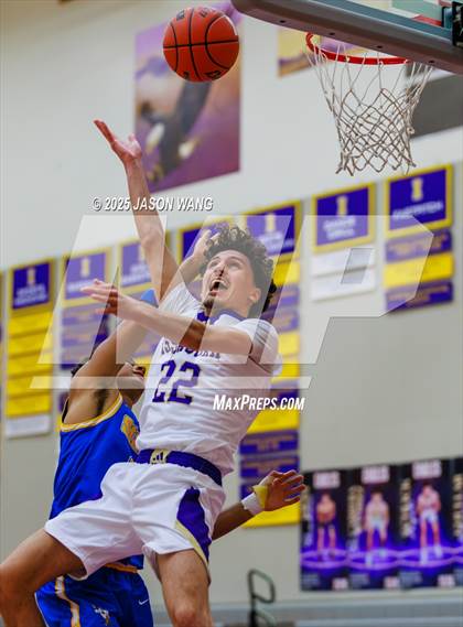 Thumbnail 2 in Stadium @ Issaquah photogallery.