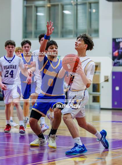 Thumbnail 2 in Stadium @ Issaquah photogallery.