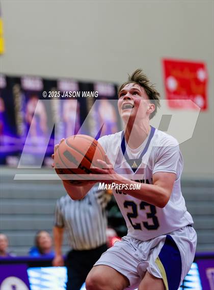 Thumbnail 2 in Stadium @ Issaquah photogallery.