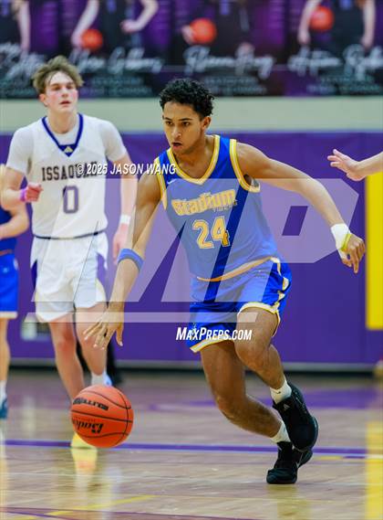 Thumbnail 1 in Stadium @ Issaquah photogallery.