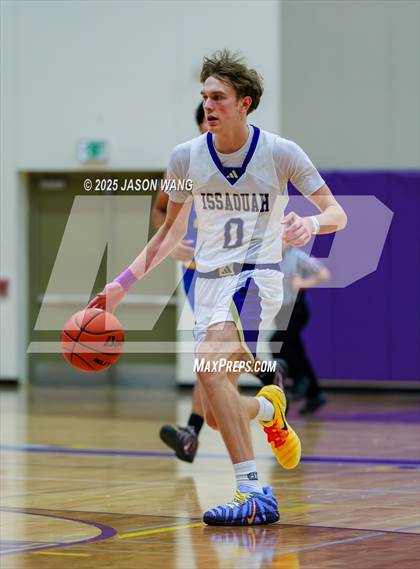 Thumbnail 1 in Stadium @ Issaquah photogallery.