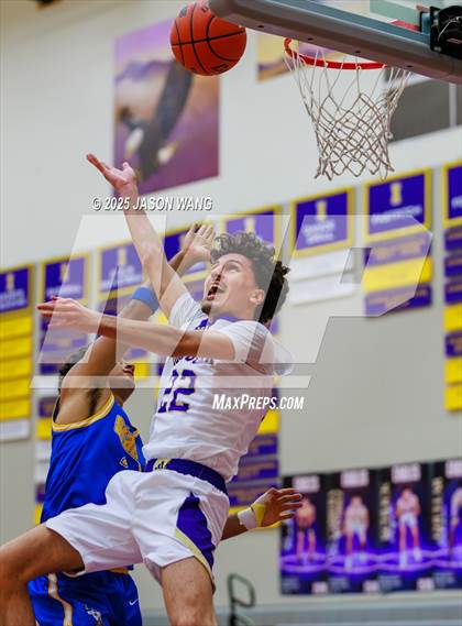 Thumbnail 3 in Stadium @ Issaquah photogallery.