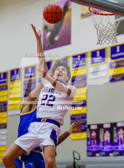 Thumbnail 1 in Stadium @ Issaquah photogallery.