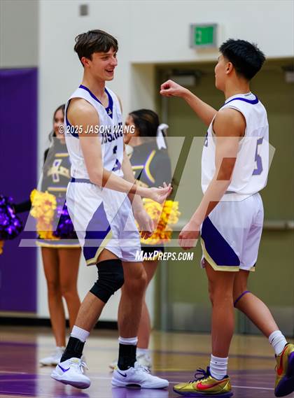 Thumbnail 1 in Stadium @ Issaquah photogallery.