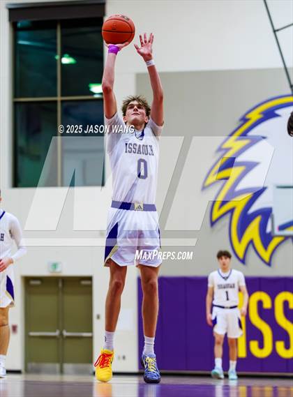 Thumbnail 3 in Stadium @ Issaquah photogallery.