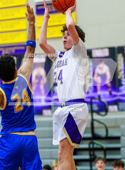 Thumbnail 2 in Stadium @ Issaquah photogallery.