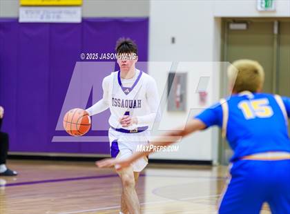 Thumbnail 1 in Stadium @ Issaquah photogallery.