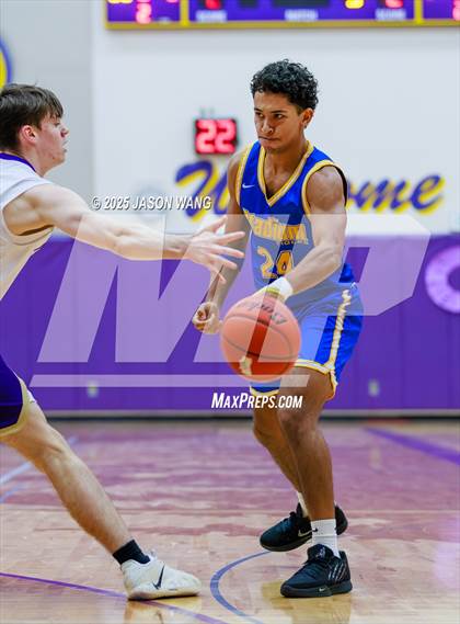 Thumbnail 2 in Stadium @ Issaquah photogallery.