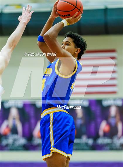 Thumbnail 2 in Stadium @ Issaquah photogallery.