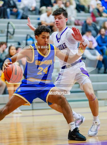 Thumbnail 2 in Stadium @ Issaquah photogallery.