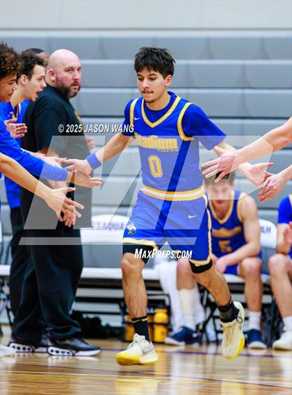 Thumbnail 3 in Stadium @ Issaquah photogallery.