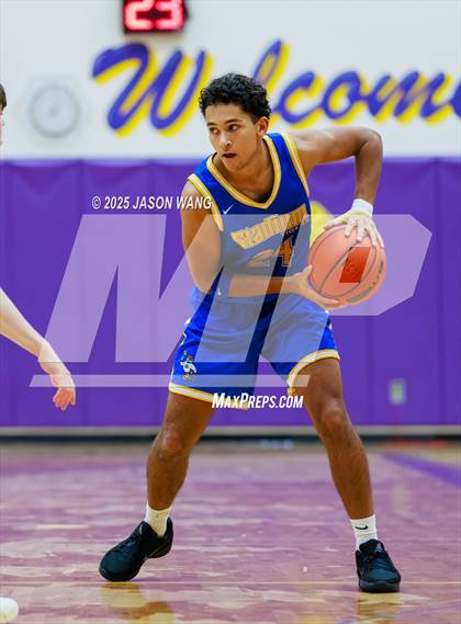 Thumbnail 3 in Stadium @ Issaquah photogallery.