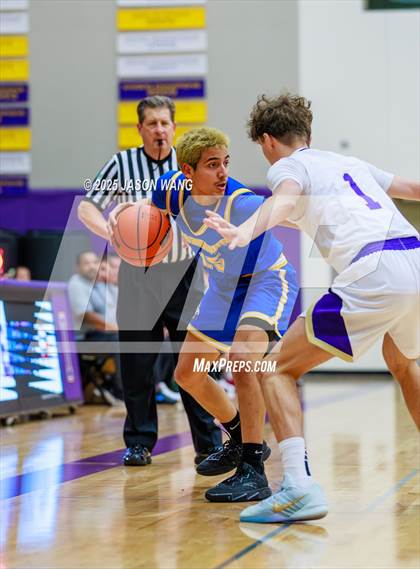 Thumbnail 2 in Stadium @ Issaquah photogallery.