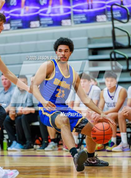 Thumbnail 3 in Stadium @ Issaquah photogallery.