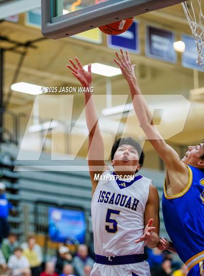 Thumbnail 2 in Stadium @ Issaquah photogallery.