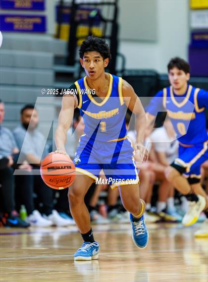 Thumbnail 2 in Stadium @ Issaquah photogallery.