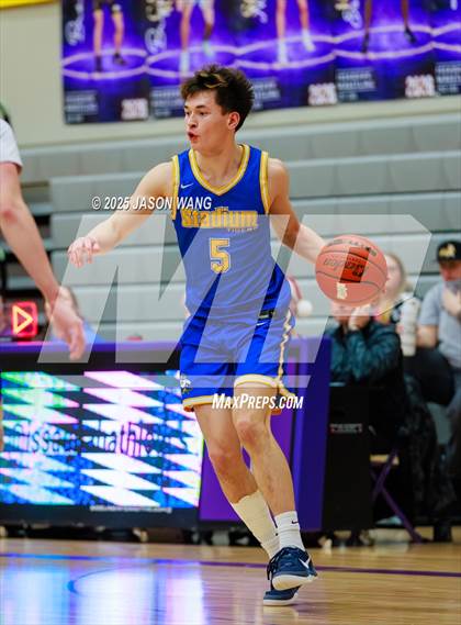 Thumbnail 2 in Stadium @ Issaquah photogallery.