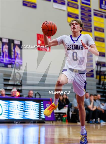 Thumbnail 2 in Stadium @ Issaquah photogallery.