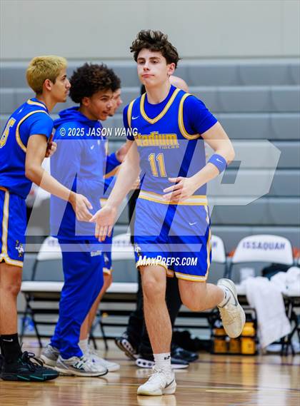 Thumbnail 2 in Stadium @ Issaquah photogallery.