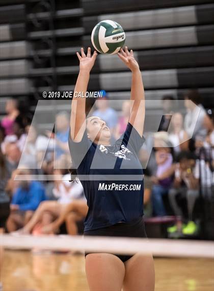 Thumbnail 1 in Alexander vs Brennan (Scrimmage) photogallery.